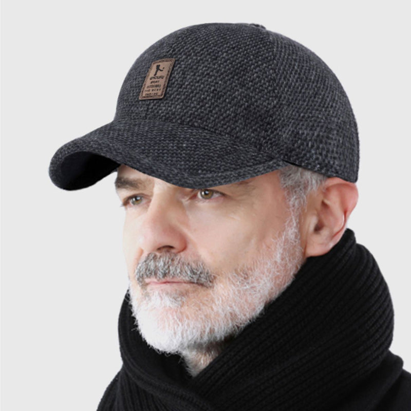 Winterwarme Snapback-Kappe