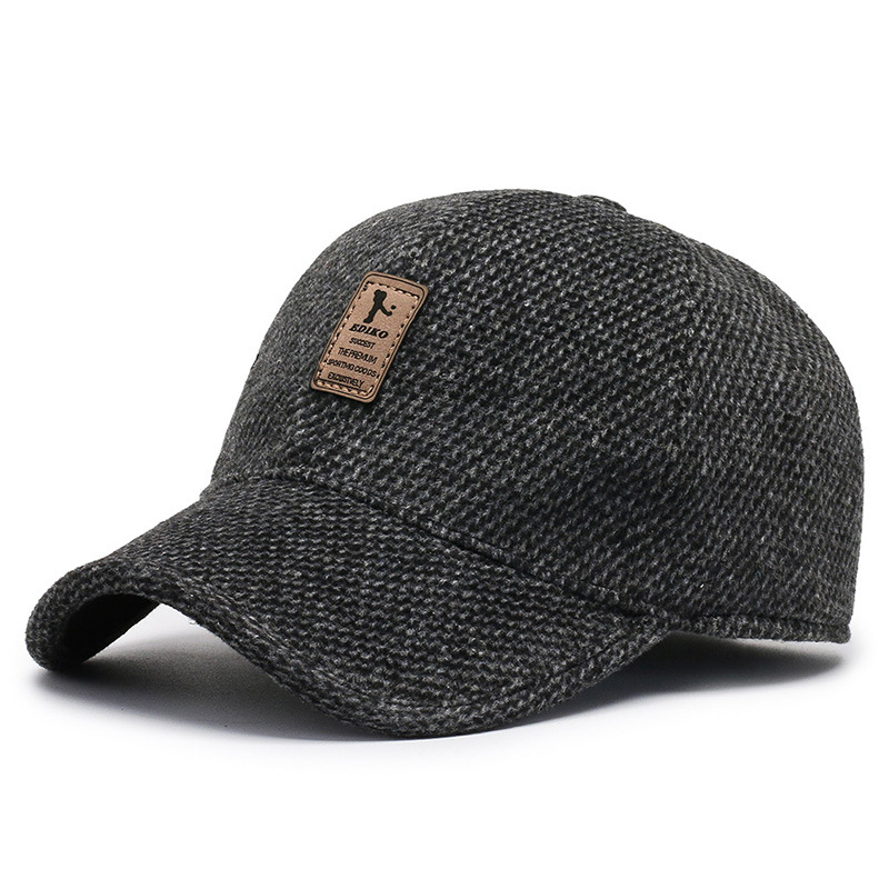 Winterwarme Snapback-Kappe