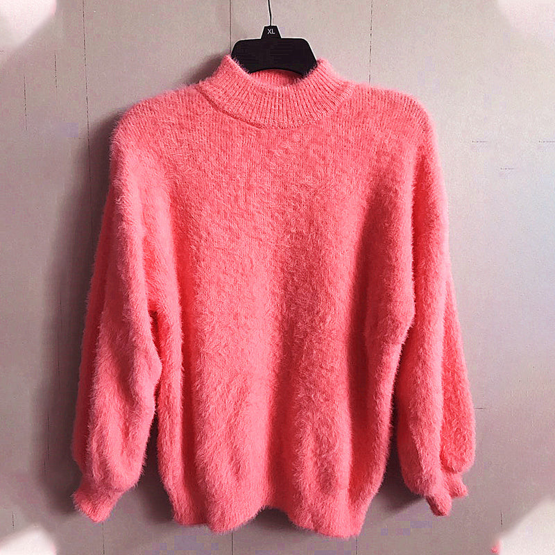Lockerer einfarbiger gestrickter Pullover